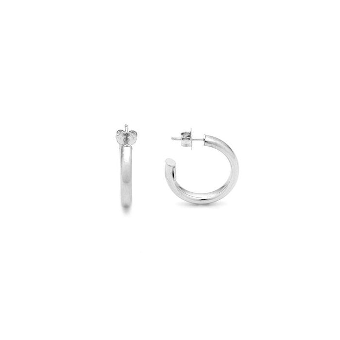 Mini boucles d'oreilles en soie