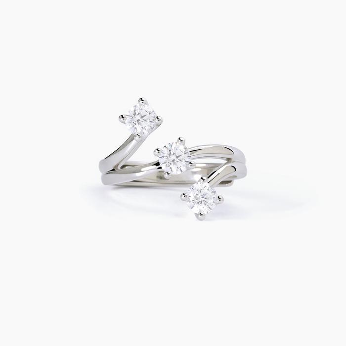 Anello in argento con tre punti luce TRILOGY