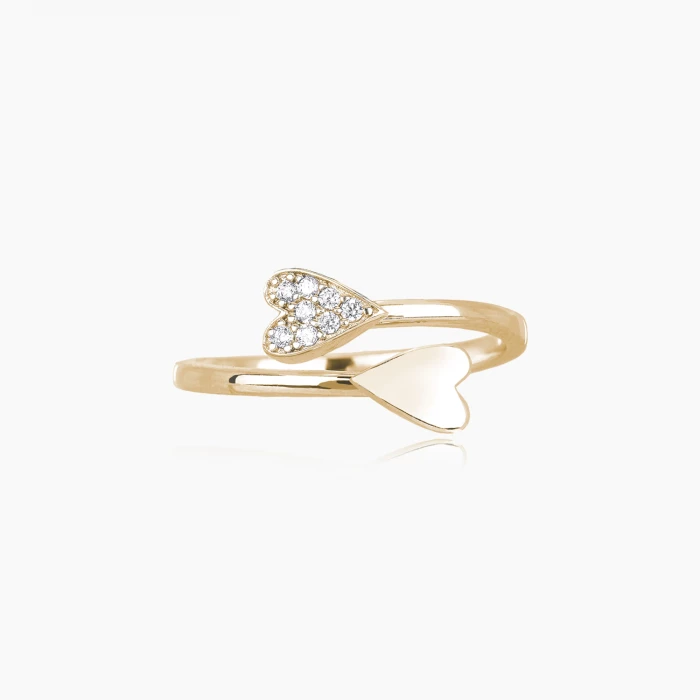 CONTRASTING HEARTS RING