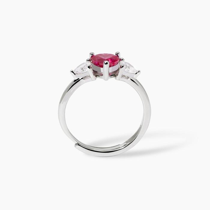 Jolie bague en rubis synthétique taille cœur