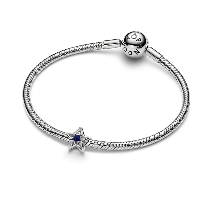 Charm Openwork Stella
