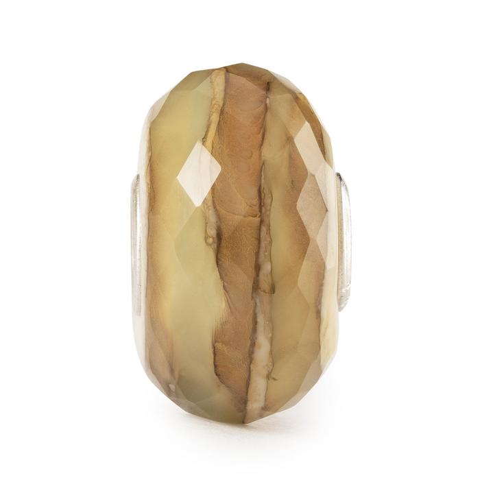 Chestnut Water Gem