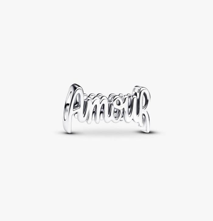 Charm "Amour"