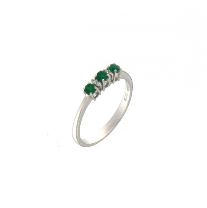 EMERALD AND BR RING