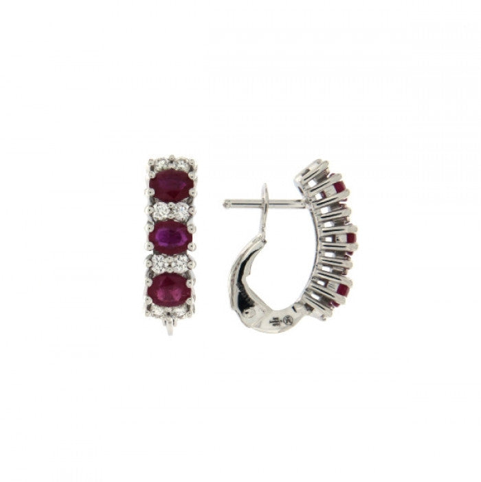 Boucles d'oreilles en rubis et laiton
