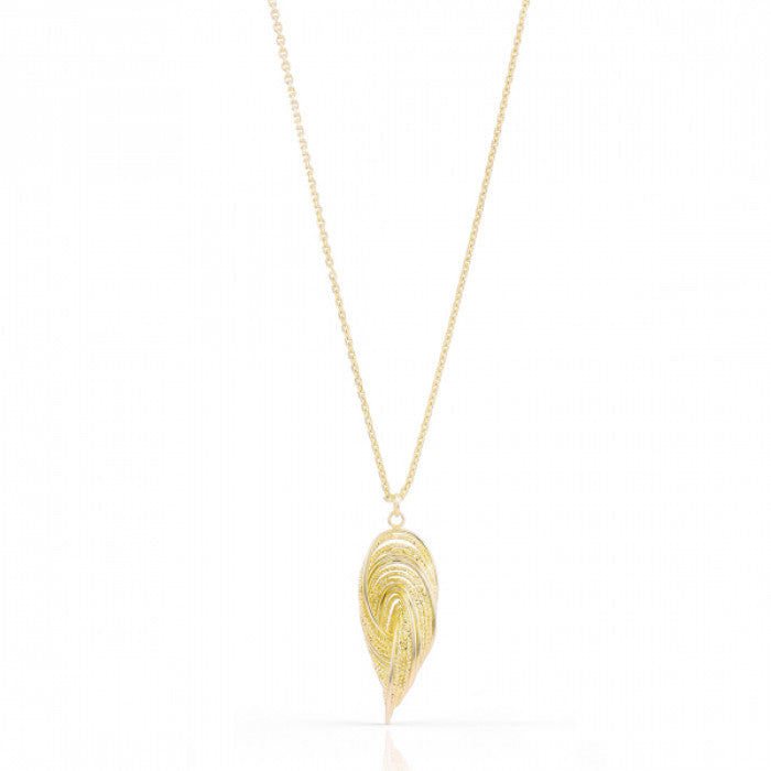 Collier en bronze doré