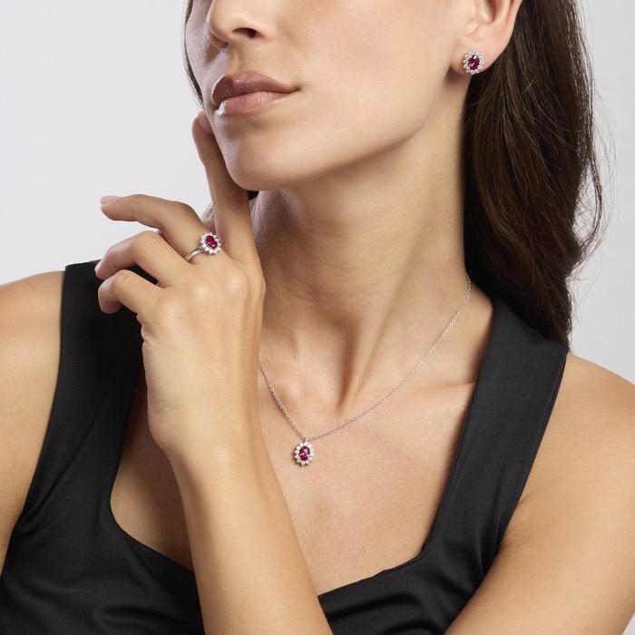 Orecchini in argento con rubino sintetico ovale COOL OR RÉTRO?
