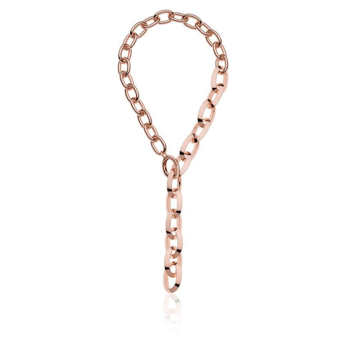 Necklace with oval and triangular links