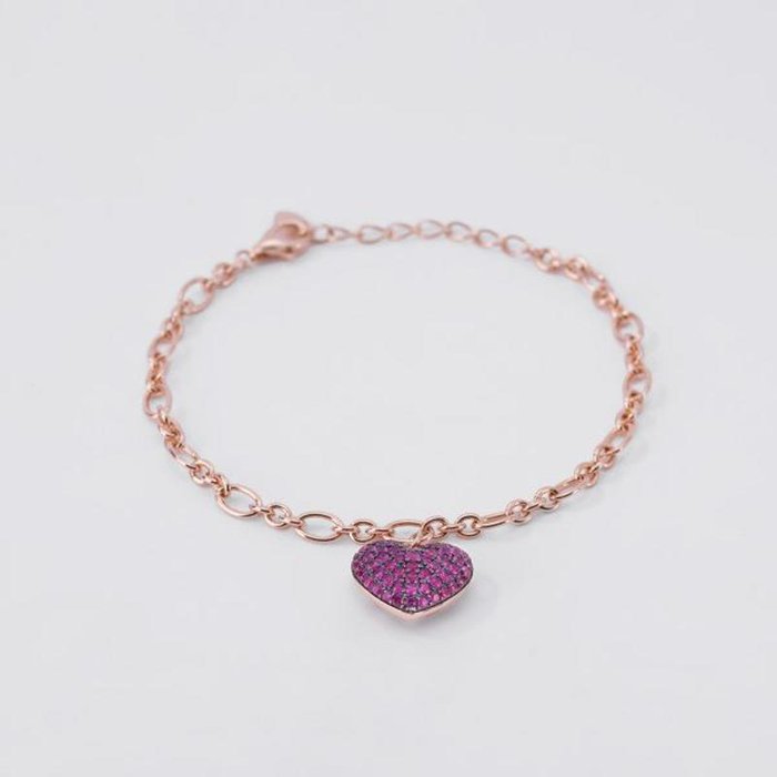 PAVÉ HEART BRACELET