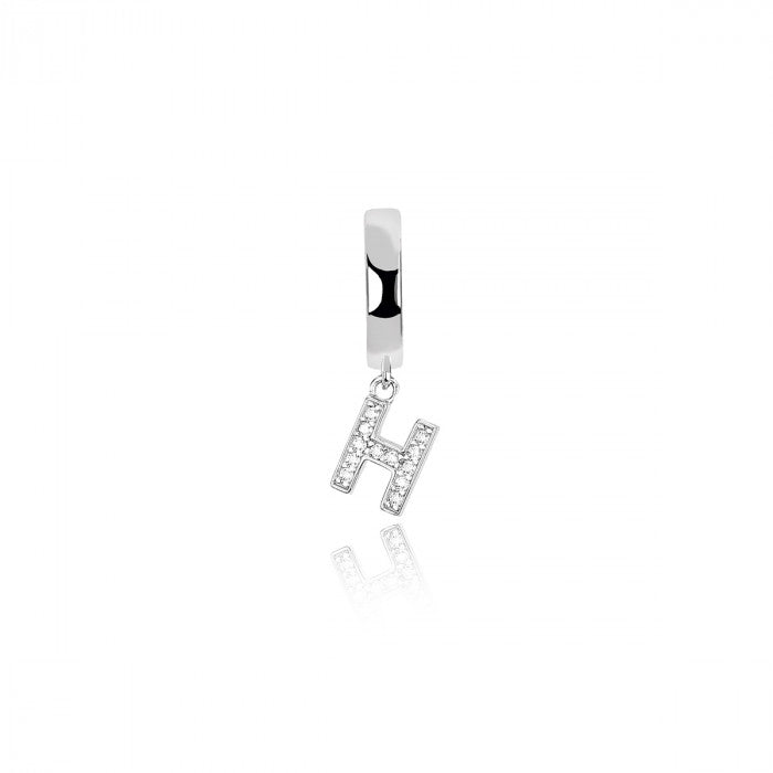 Single hoop earring in silver with zirconia letter H.