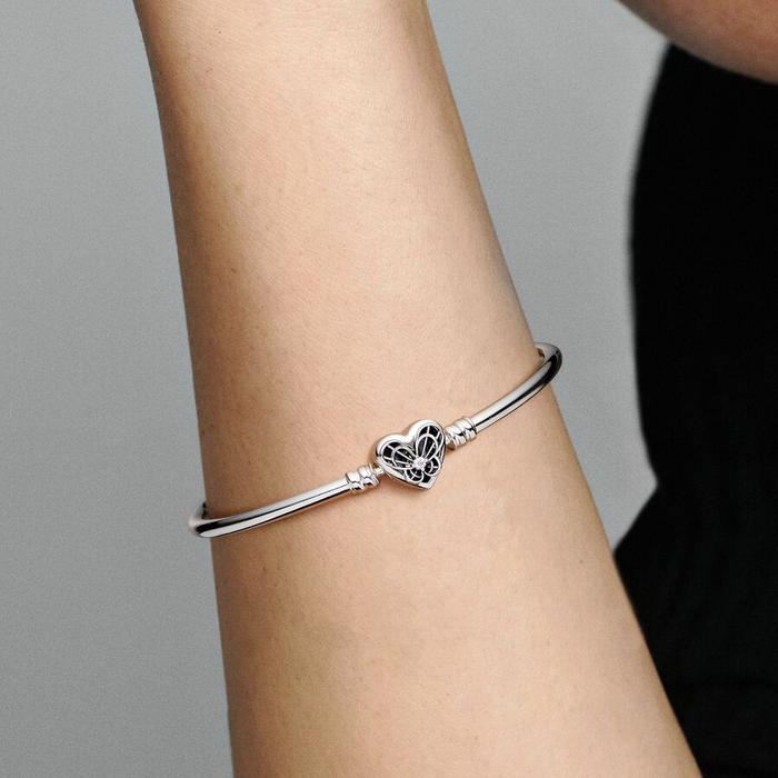 Bracciale Rigido con Chiusura a Cuore e Farfalla