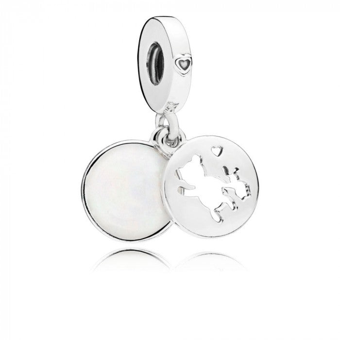 Les pendentifs charms sont des compagnons parfaits