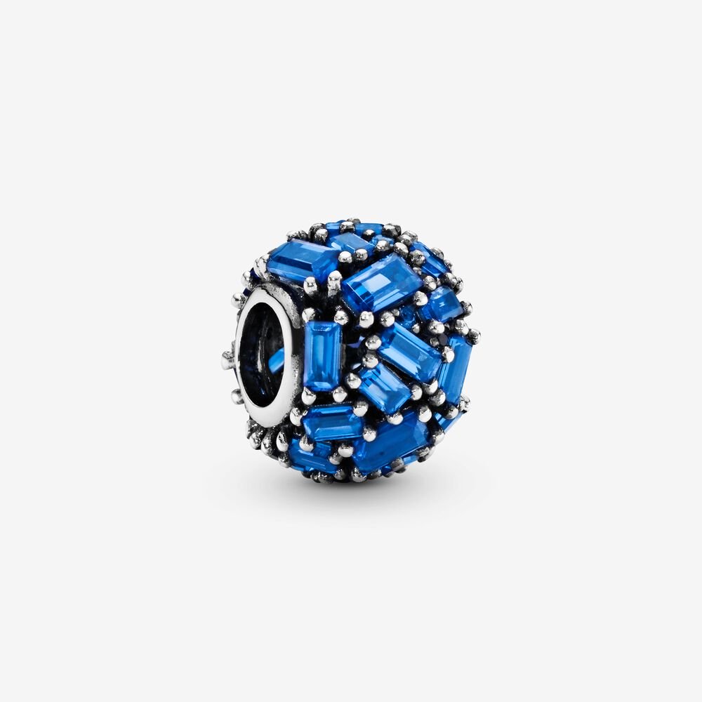 Charme de glace bleue