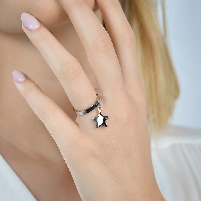 BAGUE FEMME EN ACIER AVEC ÉTOILE