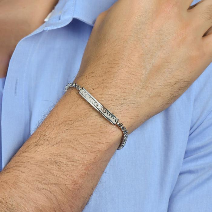BRACELET EN ACIER POUR HOMME AVEC ÉLÉMENT EN ACIER
