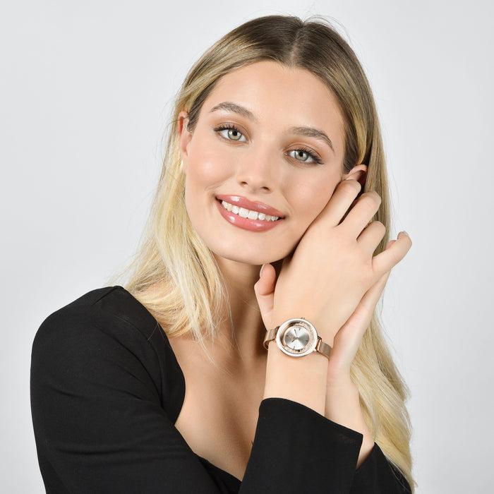 MONTRE FEMME AVEC BOÎTIER EN ACIER ET LUNETTE EN CÉRAMIQUE