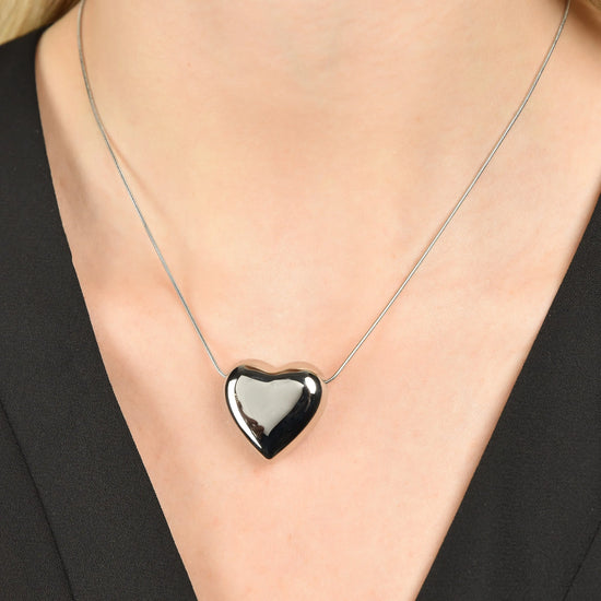 WOMEN'S STEEL NECKLACE WITH FULL HEART
