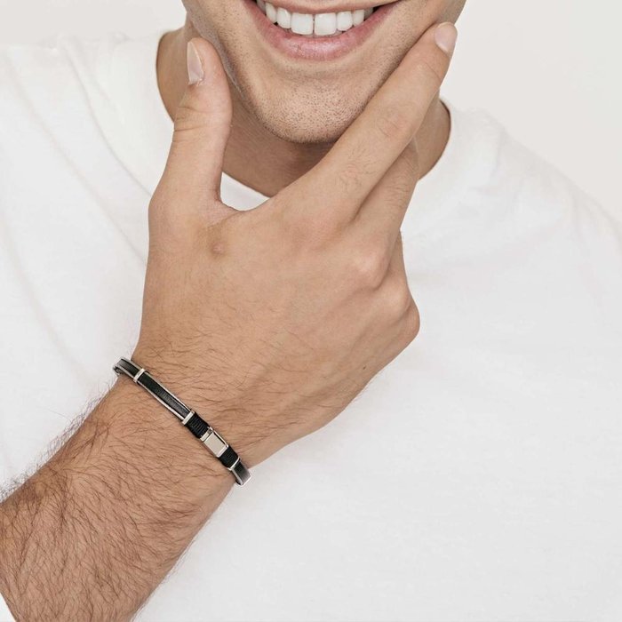 Steel bracelet