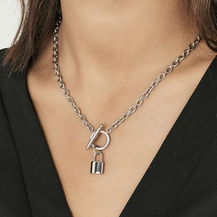 Collana in acciaio