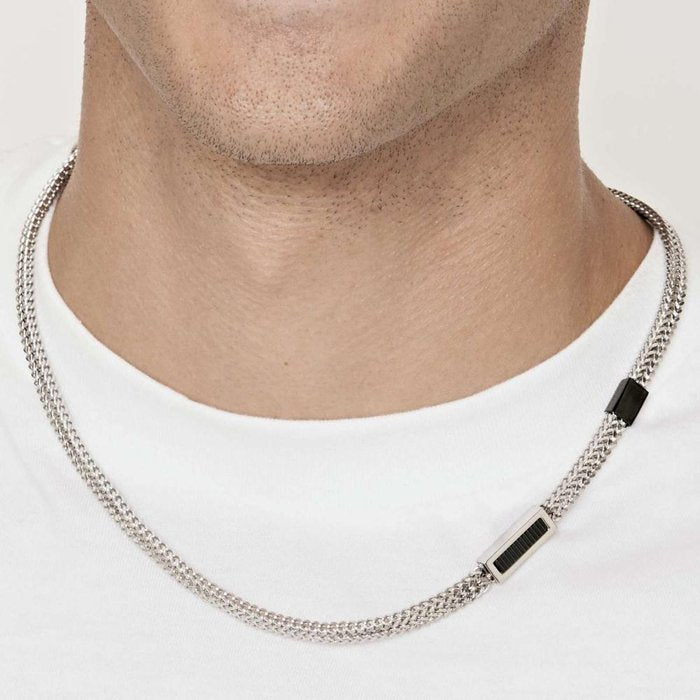 Collier en acier