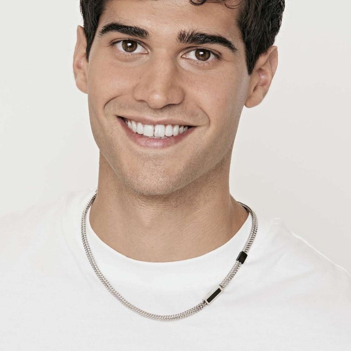 Collier en acier