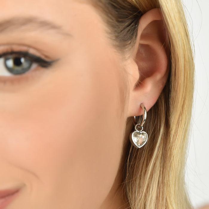 BOUCLES D'OREILLES EN ACIER POUR FEMME AVEC COEURS À POINTS LUMINEUX BLANCS