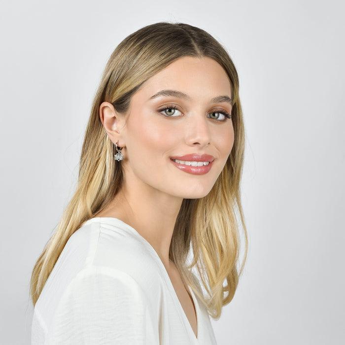 BOUCLES D'OREILLES FEMME EN ACIER AVEC FLEUR DE LOTUS ET CRISTAUX BLANCS