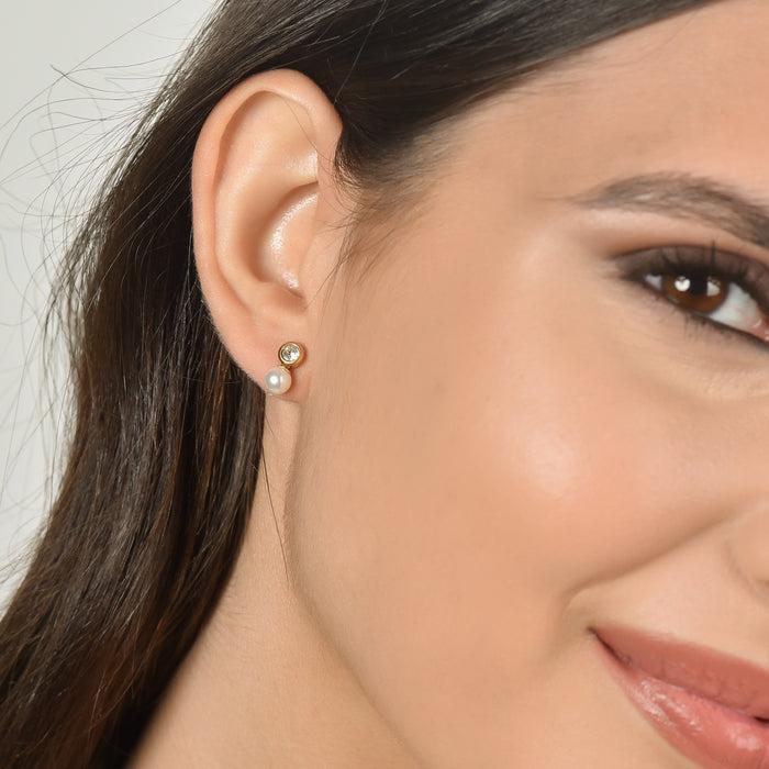 BOUCLES D'OREILLES FEMME EN ACIER DORÉ IP AVEC PERLES ET CRISTAUX BLANCS