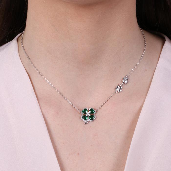 Collier en argent 925 avec fleur verte