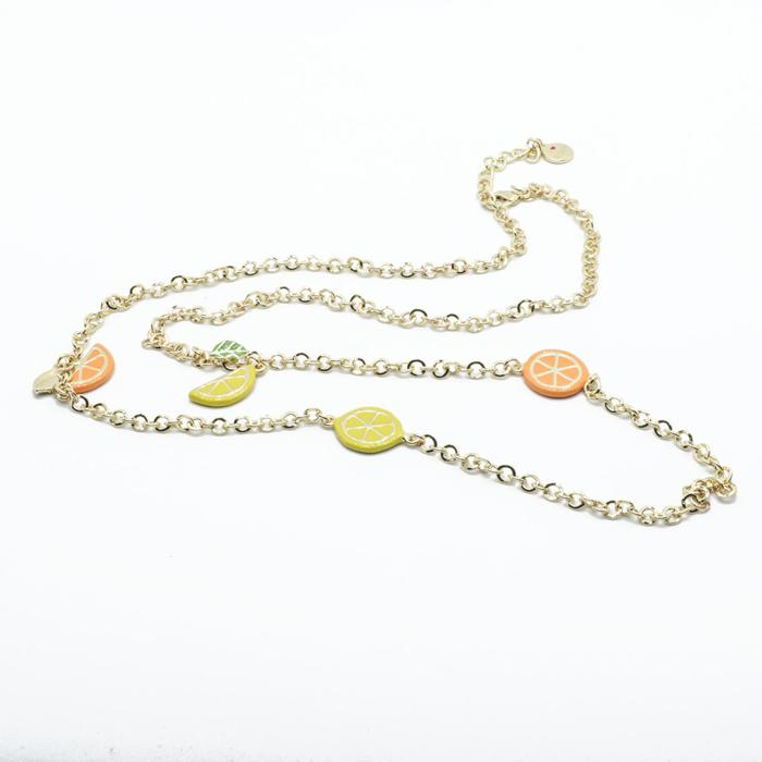 Collier en métal