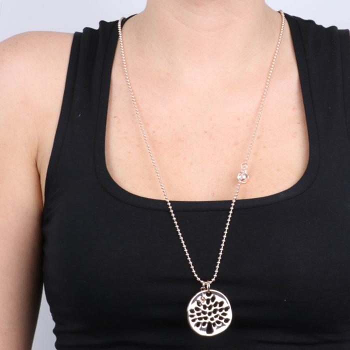 Collier en métal