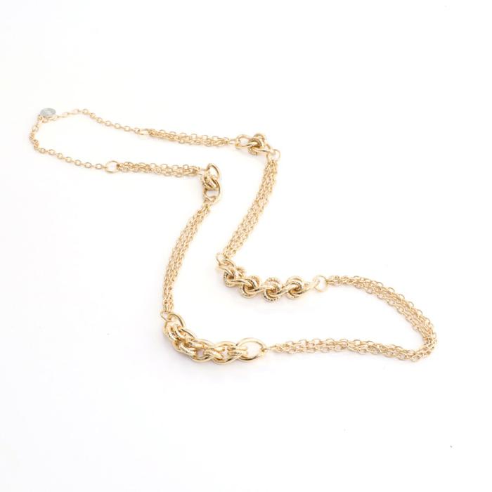 Collier en métal