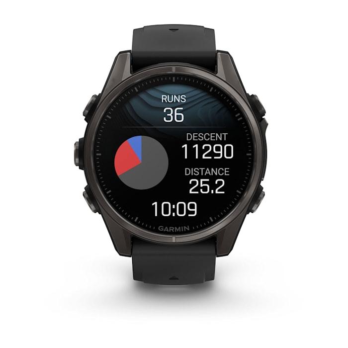 Fēnix® 8 - 43 mm, AMOLED, Sapphire, Titanio, Carbon Gray DLC con cinturino in silicone Black/pebble grey