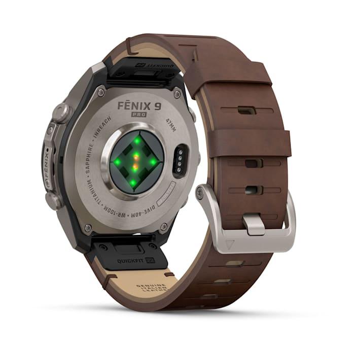 Fenix 9 Pro – inReach, 47mm, Titanio con cinturino in pelle Walnut - 010-04336-41