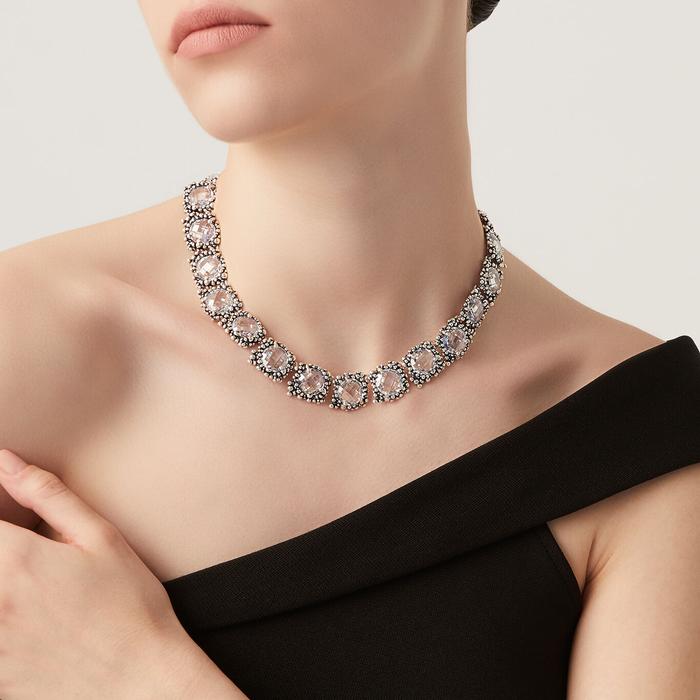 Collier Shine