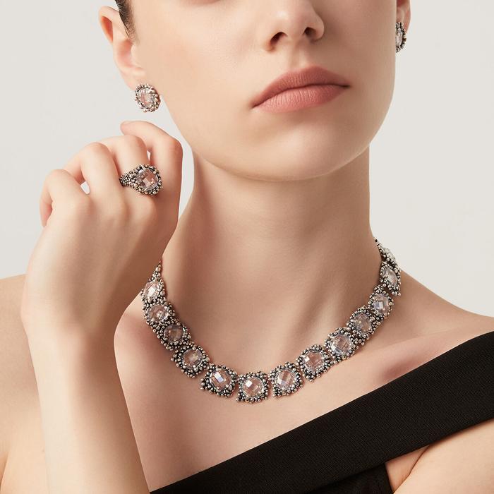 Collier Shine