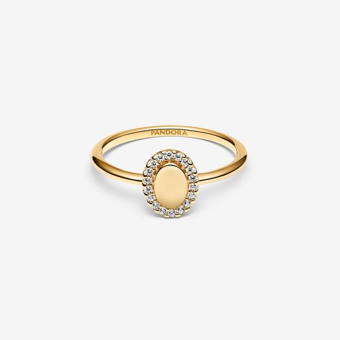 Oval and Pavè Ring to be Engraved