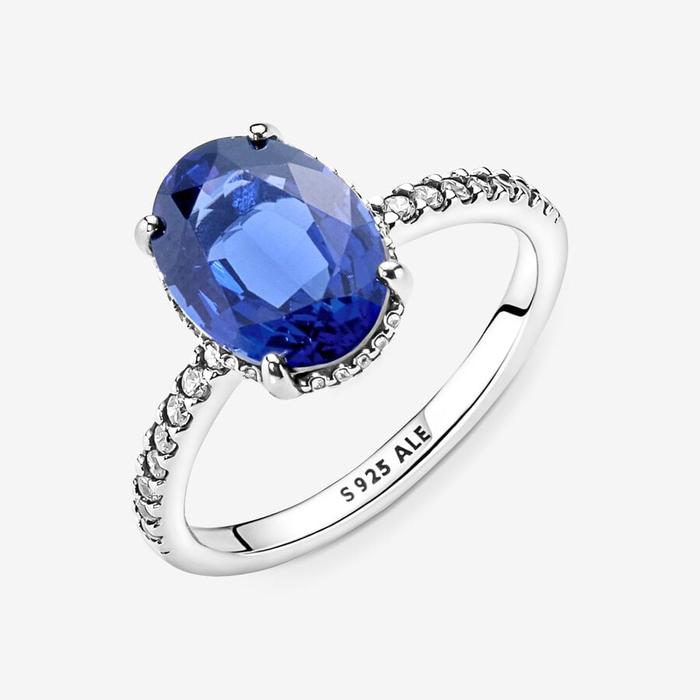 Bague en pierre bleue