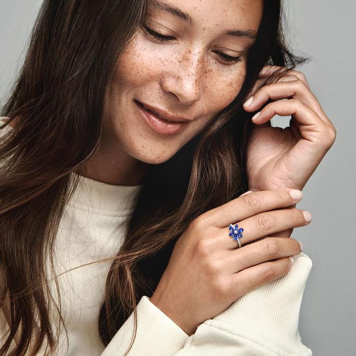 Herbarium Blue Flower Ring