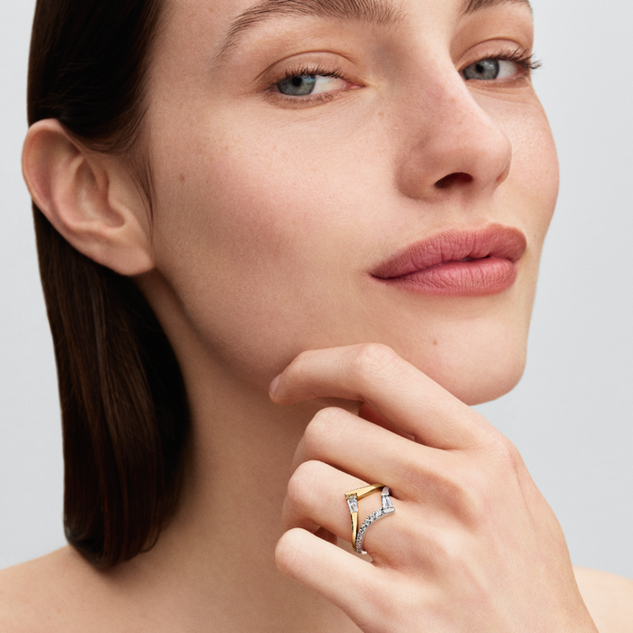 Anello Desiderio con Pietra Taglio Baguette