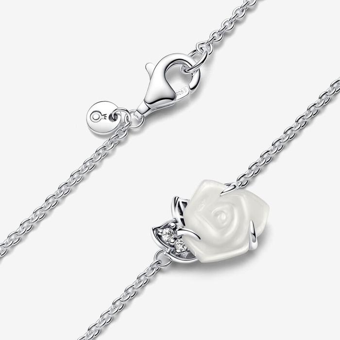 Collier Rose Blanche