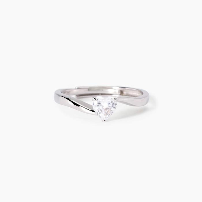 Bague en argent avec cœur en zircone Bénie parmi les femmes