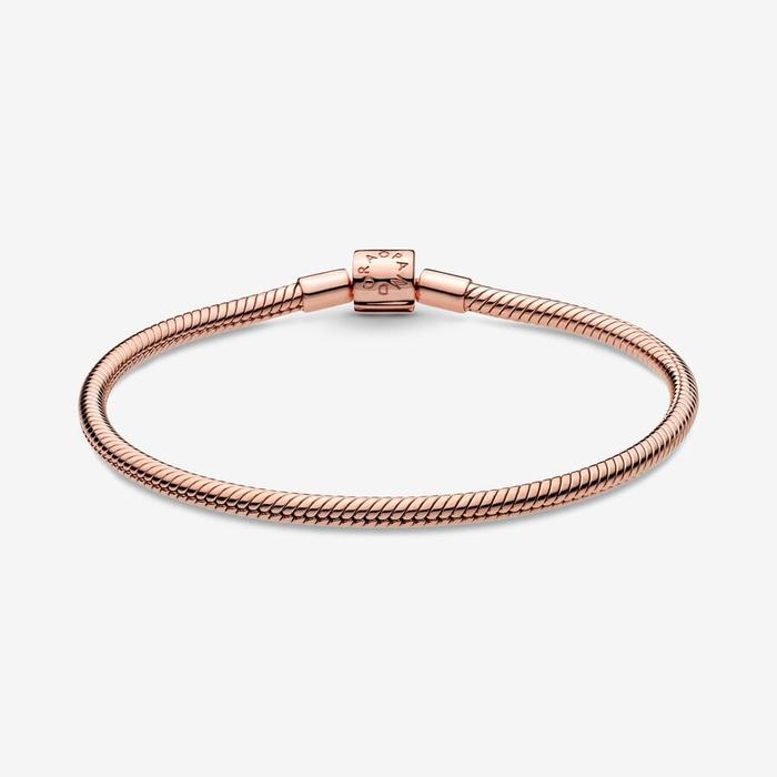 Bracelet Moments