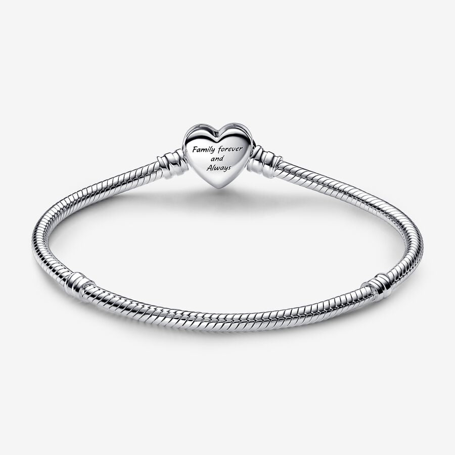 Bracelet fermoir cœur infini pierres brillantes