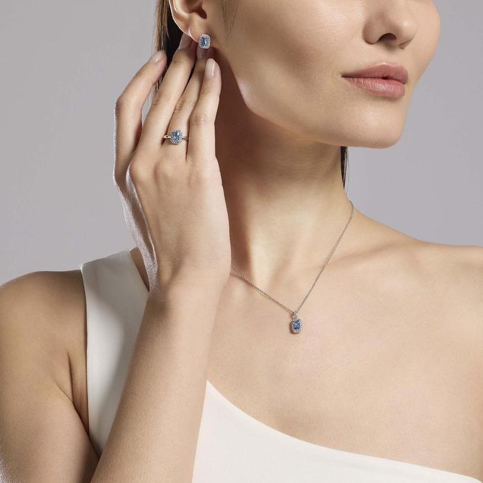 Bague aigue-marine synthétique Cool ou rétro ?