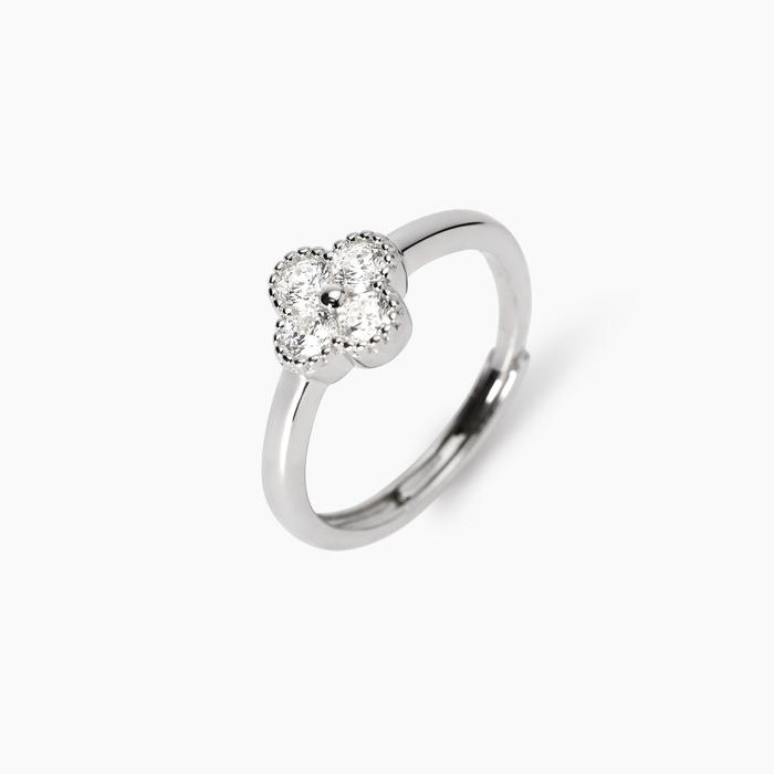 Bague en argent avec fleur de jasmin et zircone