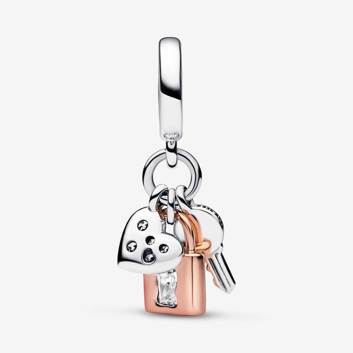 Pendentif clé, cadenas et cœur