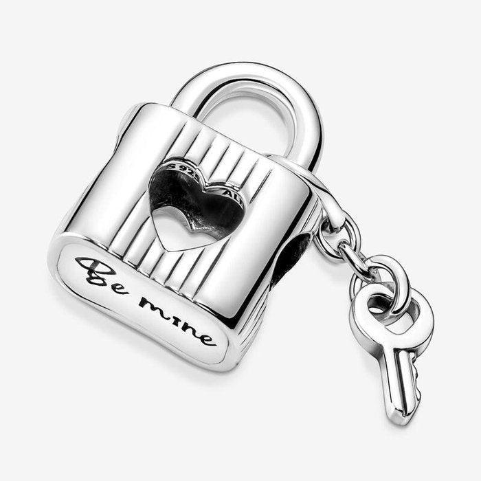 Cadenas et clé à breloques « Sois à moi »