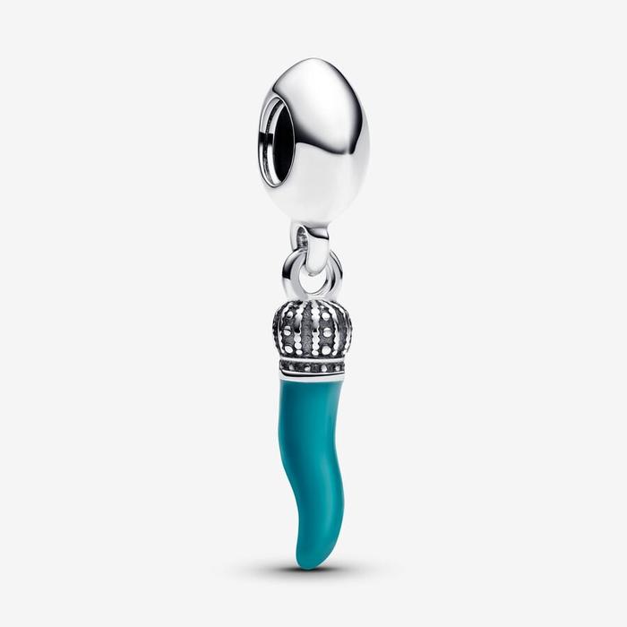 Pendentif porte-bonheur en corne turquoise