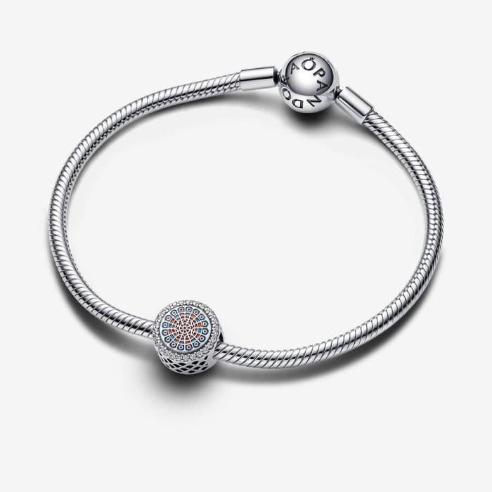 Charm Lys ajouré